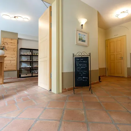 מלון Albergo-toscana באד שאנדאו