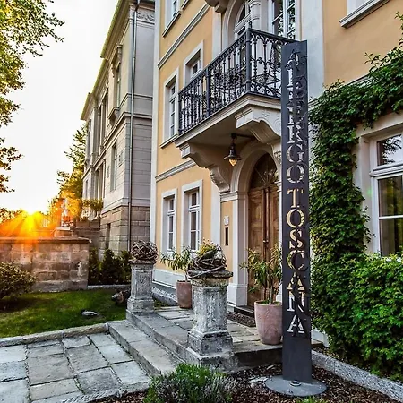 Albergo-toscana