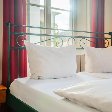 Hotel Albergo-toscana 2*