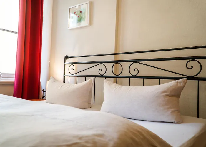 Albergo-toscana باد سشاندو