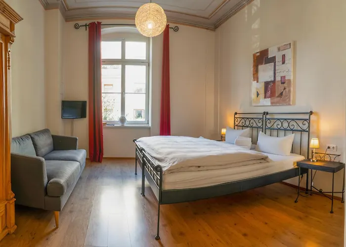 فندق Albergo-toscana 2*